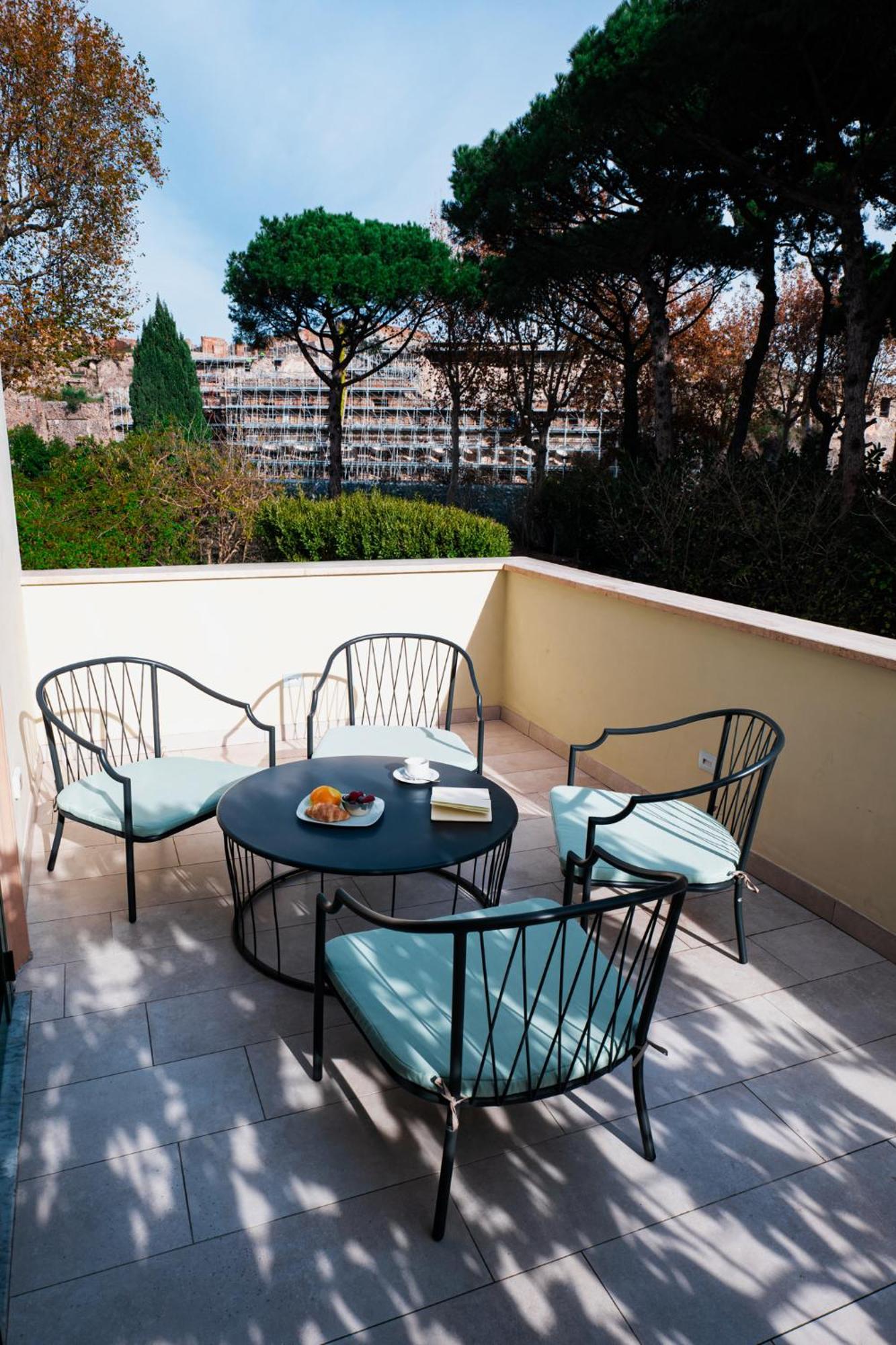 Hotel Vittoria Pompei Bagian luar foto
