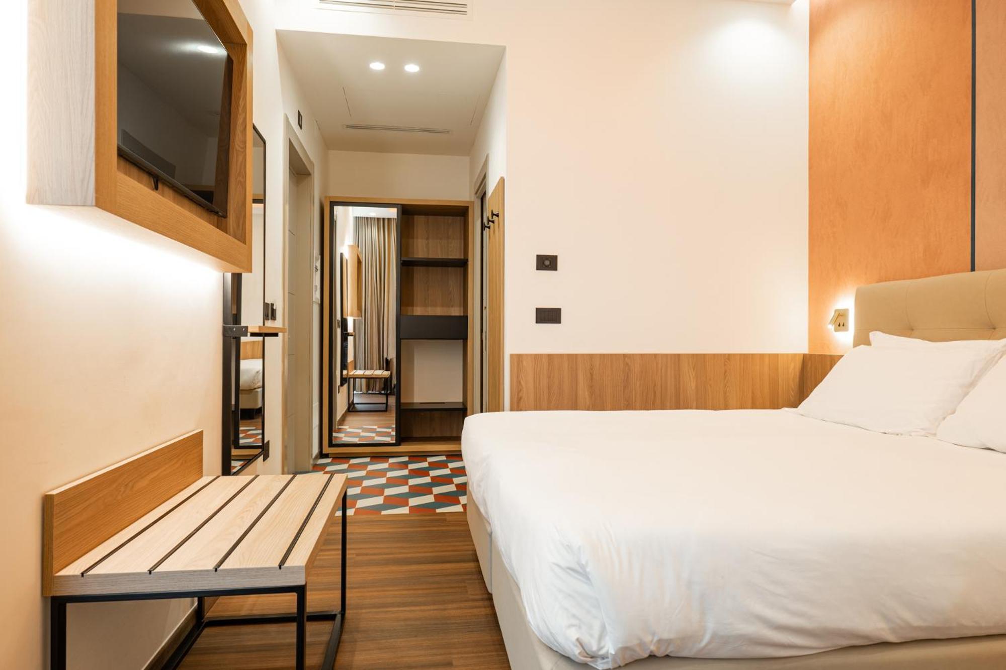 Hotel Vittoria Pompei Bagian luar foto